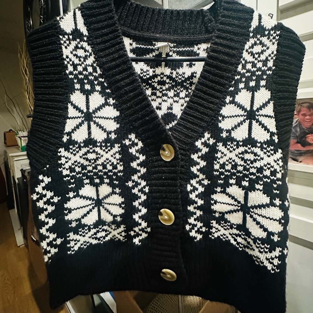 Simons Black and White Cardigan Sweater